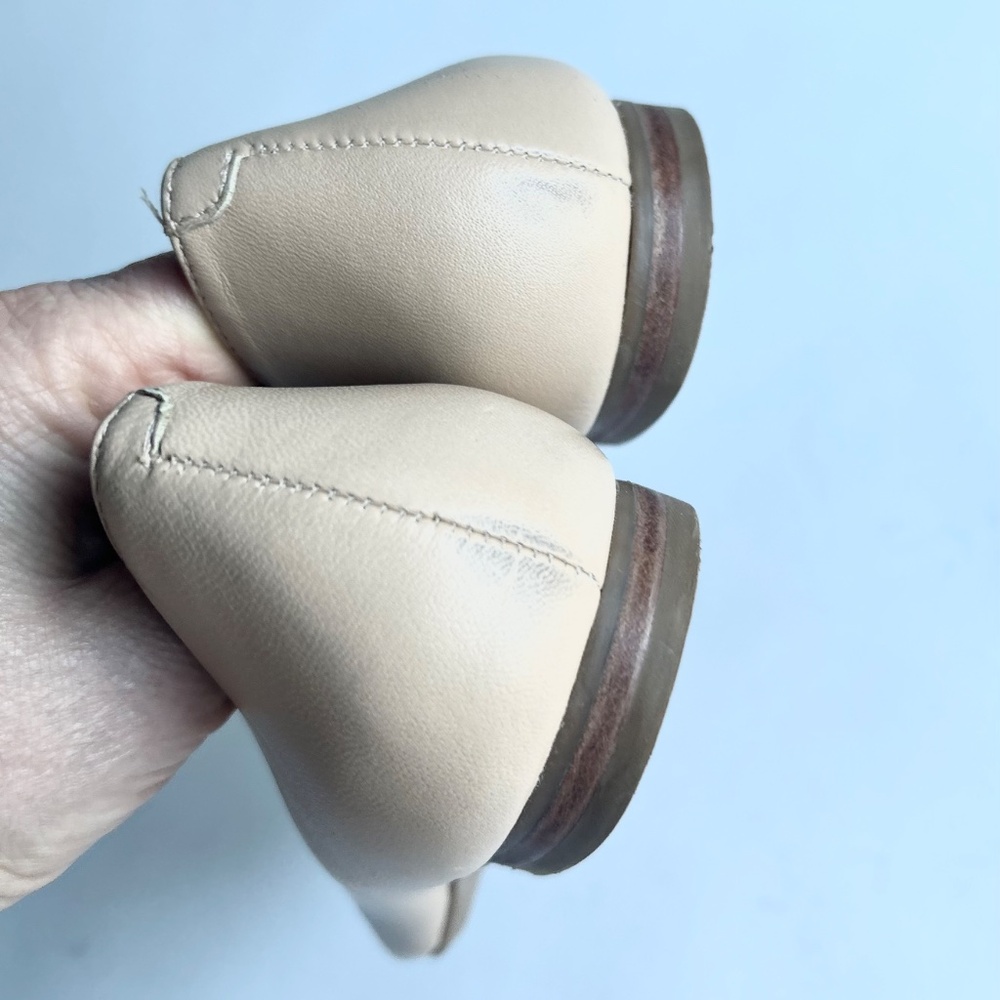 Marc Fisher Cream Leather Point Toe Flats size 6 - Picture 11 of 12